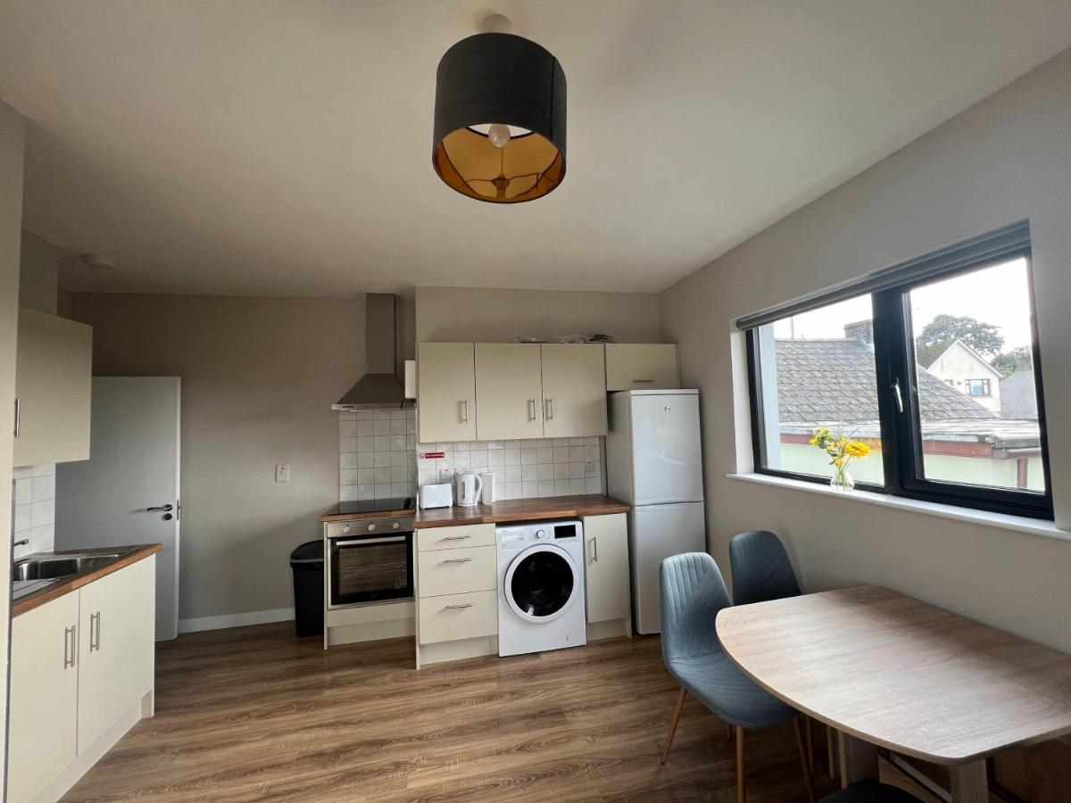 Top Of The Town No.5 Cootehill Extérieur photo